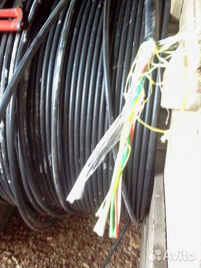 Кабель оптоволоконный