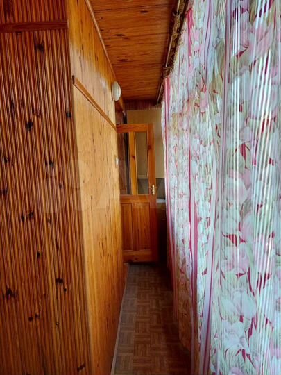 2-к. квартира, 64 м², 2/5 эт.