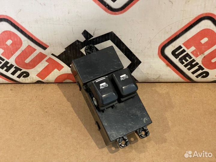 Блок управления стеклоподъемниками KIA Ceed 2 JD