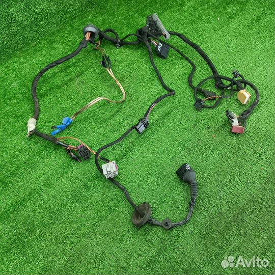 Проводка двери передней левой Volkswagen Passat