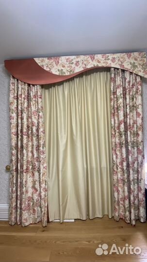 Шторы с ламбрекеном на 3 окна