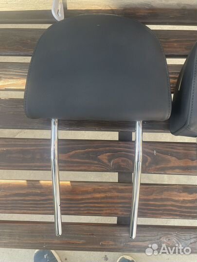 Подголовник audi a6 c8. Подходит на весь wag