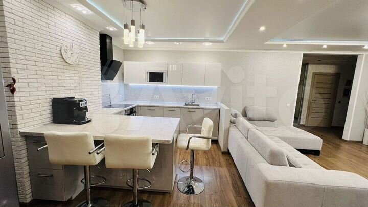 3-к. квартира, 102 м², 11/16 эт.