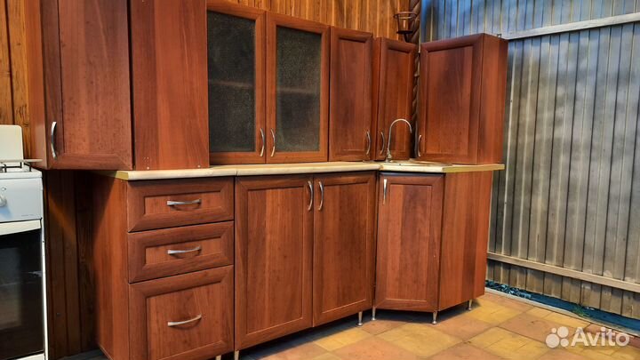 Кухонный гарнитур угловой бу