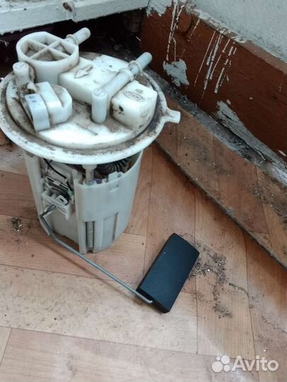 Бензонасос в сборе