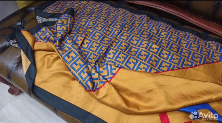 Шелковый платок fendi 1.00cm монограмма