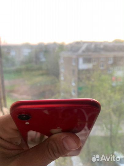 iPhone Xr, 64 ГБ