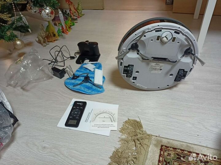 Робот-пылесос Midea WCR03