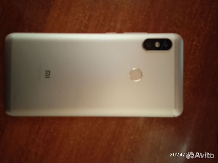 Xiaomi Redmi Note 5, 4/64 ГБ