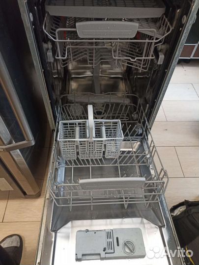 Посудомоечная машина Hotpoint Ariston