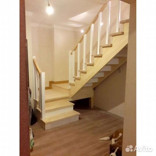 Деревянные лестницы на косоурах