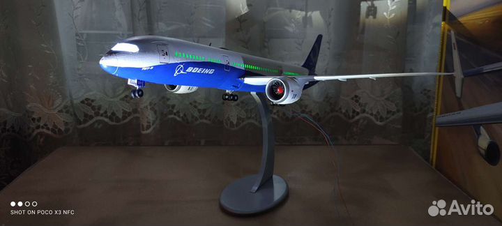 Модель самолета Boeing (Боинг) 787-9
