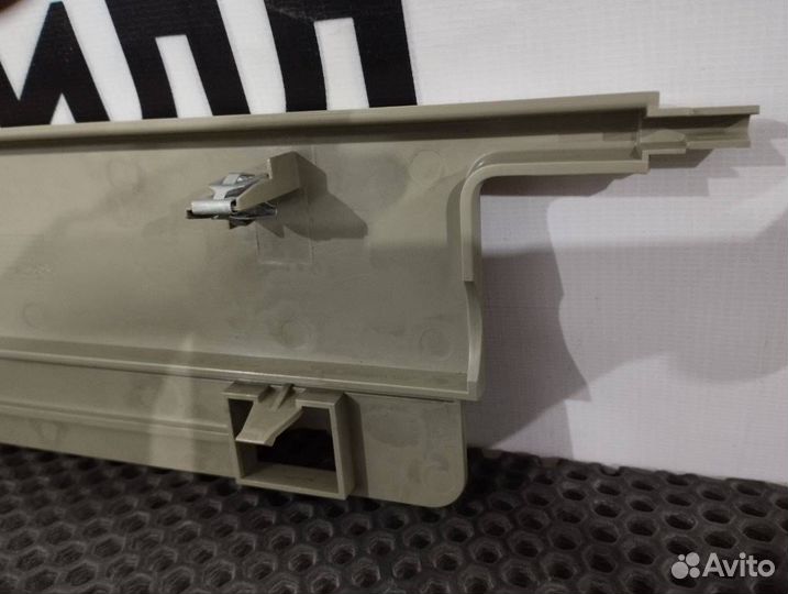 Крышка Volvo FH5 23312050