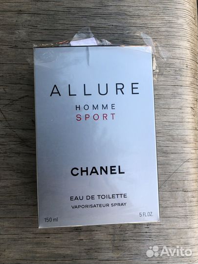 Мужская туалетная вода