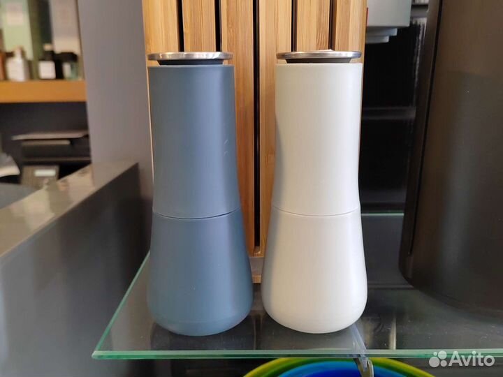 Набор мельниц для соли и перца Joseph Joseph