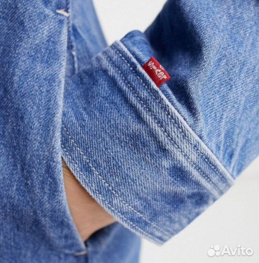 Джинсовое платье Levis