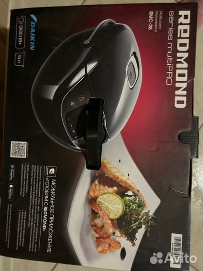 Мультиварка redmond новая