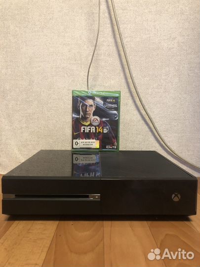 Xbox One с новой игрой