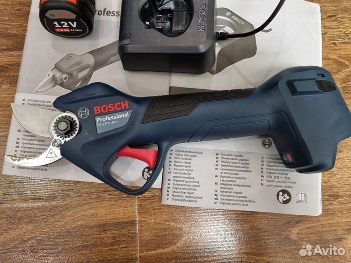 Аккумуляторный секатор Bosch Pro Pruner (комплект)