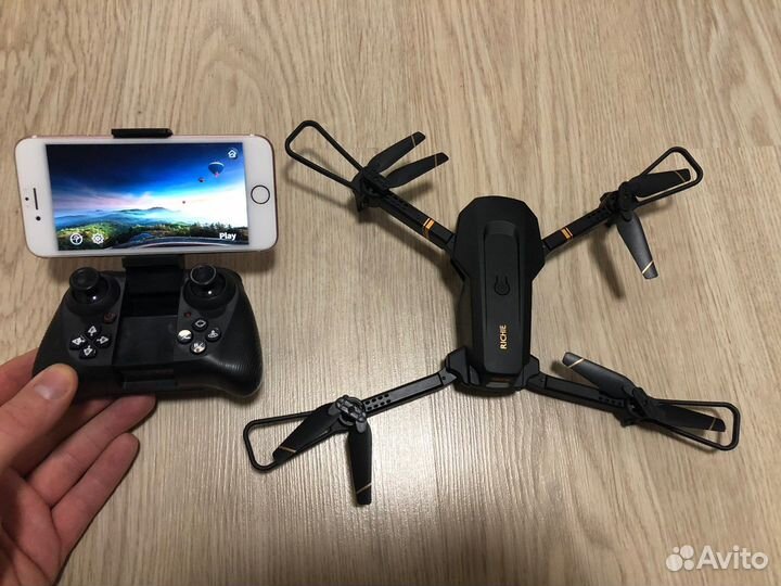 Квадрокоптер с камерами (дрон)