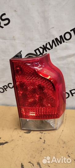 Фонарь задний правый Вольво V70 Volvo V70