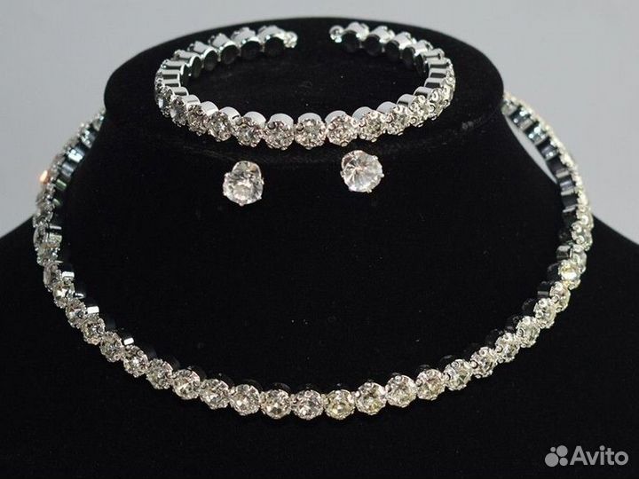 Комплект украшений