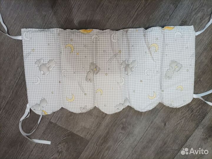 Бортики в детскую кроватку новые