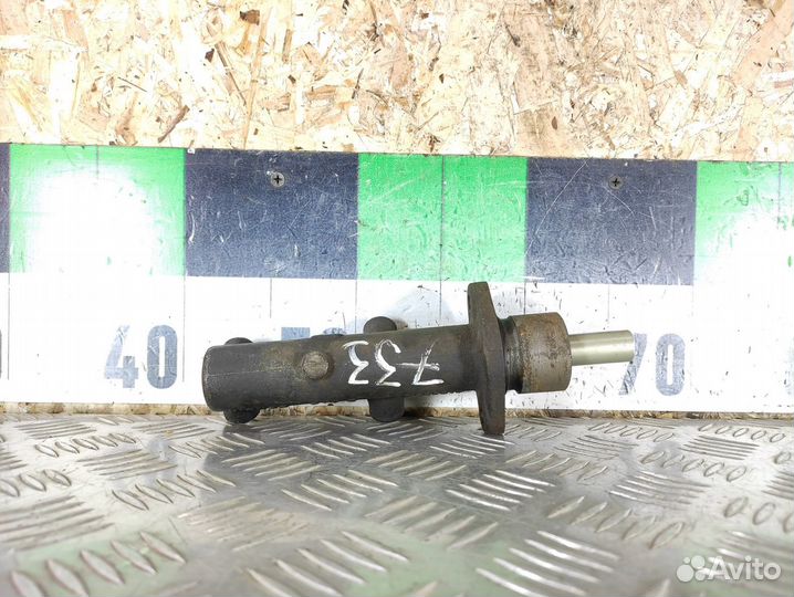 Цилиндр тормозов главный Vito 1996-2003