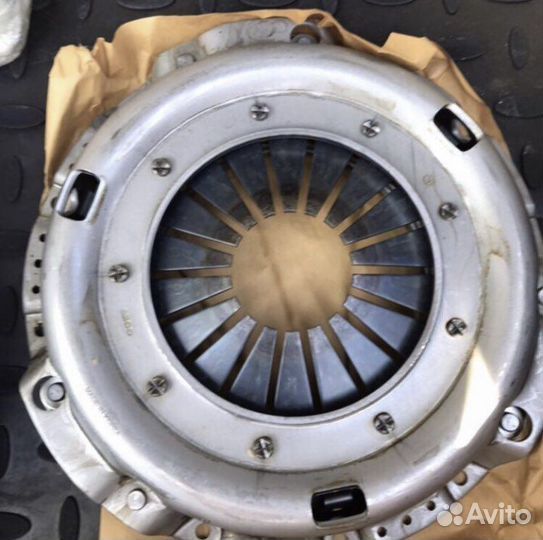 Корзина Сцелления Toyota LC80 Seco