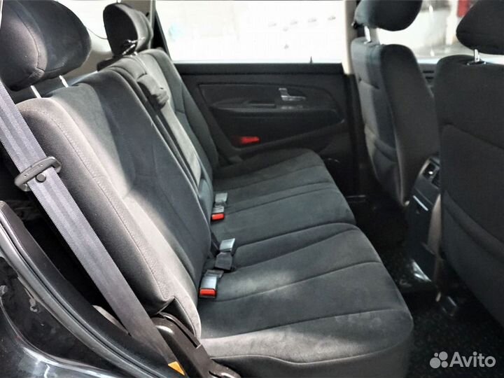 SsangYong Rexton, 2012