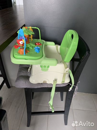 Стульчик для кормления / Бустер Fisher price