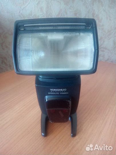 Продам фотовспышку Yong Nuo YN-560EX