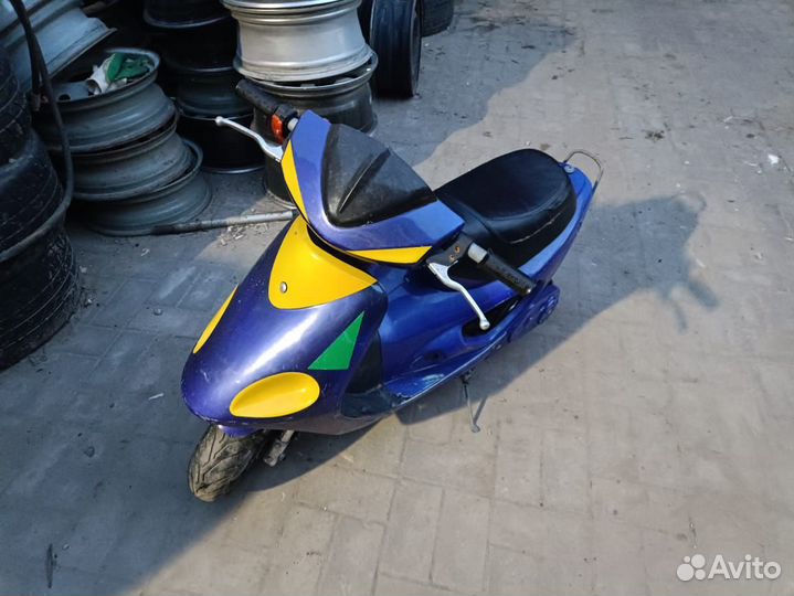 Детский скутер