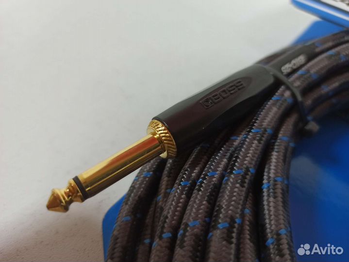 Инструментальный гитарный кабель Roland Boss 7,5м