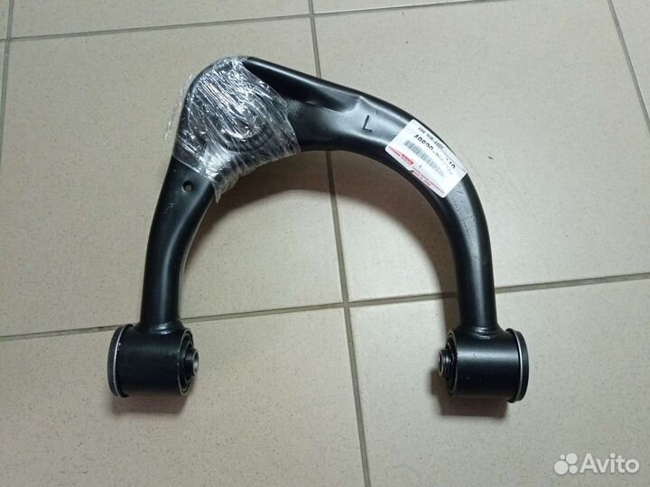 Рычаг передний верхний левый prado 120 150