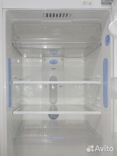 Холодильник LG двухкамерный