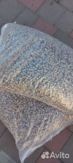 Древесный наполнитель для кошек