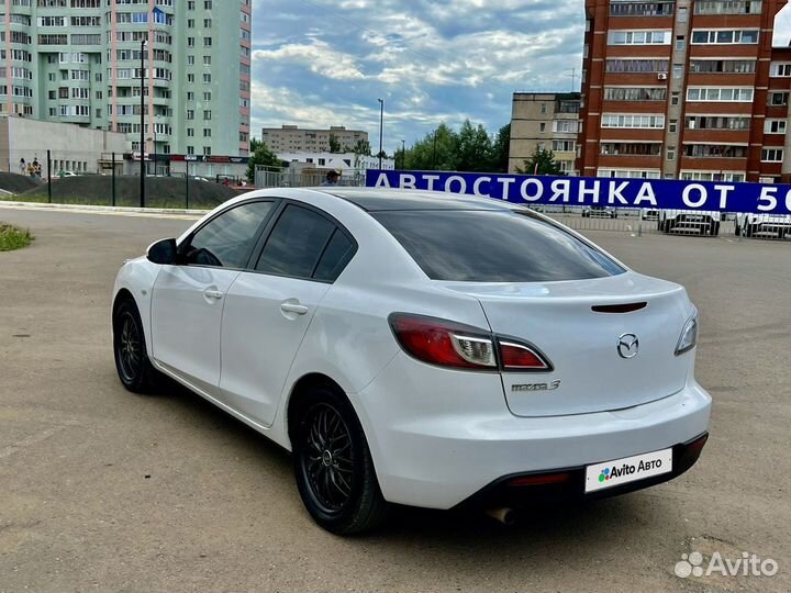 Mazda 3 1.6 МТ, 2011, 127 000 км