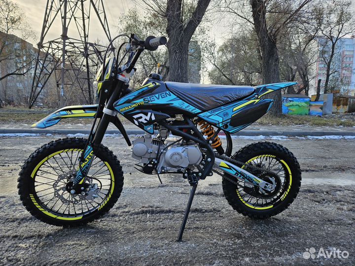 Regulmoto Seven 125E(2023) 17\14