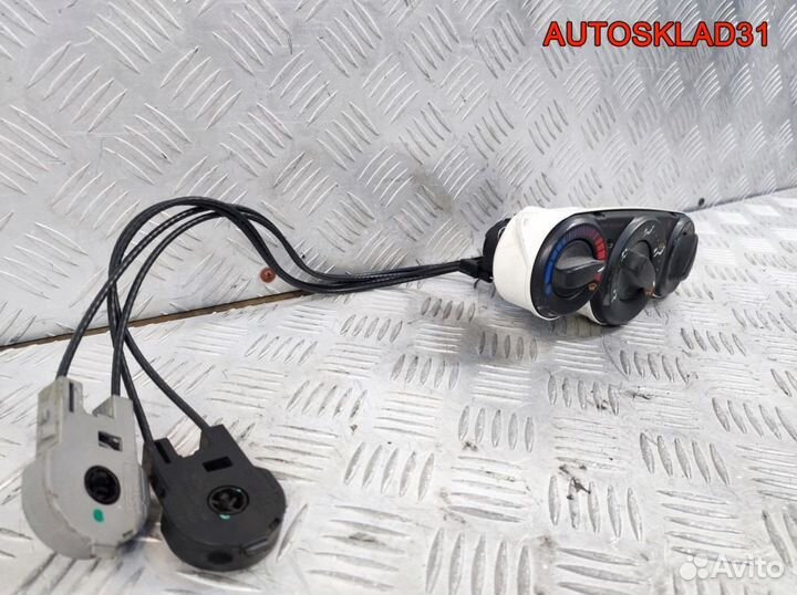 Блок управления отопителем Ford Focus 98AB18C419AF