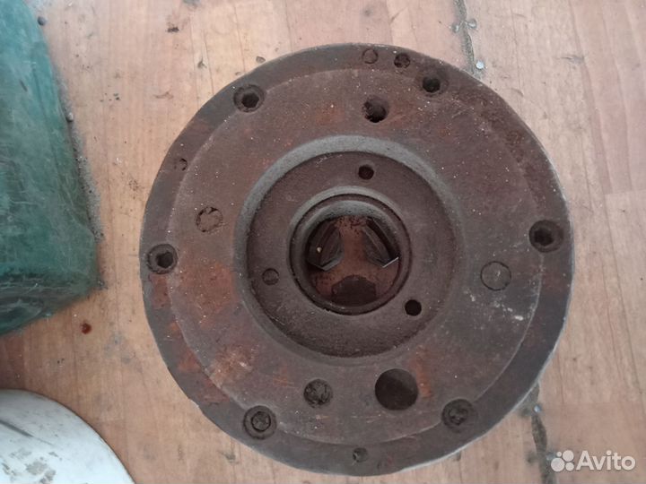 Токарный патрон 200мм польский старинный