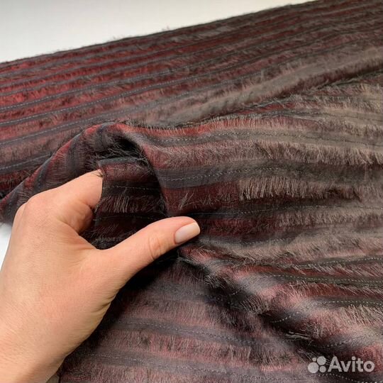 Органза с бахромой. Италия. 1 м (ширина 110 см)