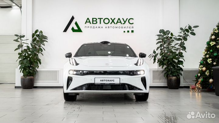 Zeekr 001 788 л.с. AT, 2024