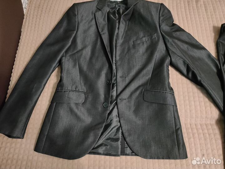 Мужской костюм 46 размер
