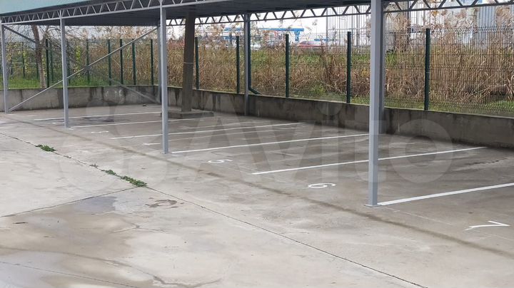 Машиноместо, 14 м²