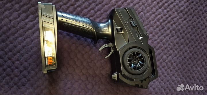 Радиоуправляемая модель внедорожника