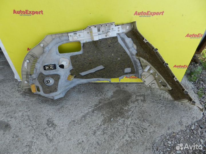 Обшивка багажника правая Infiniti QX70/FX35 S51