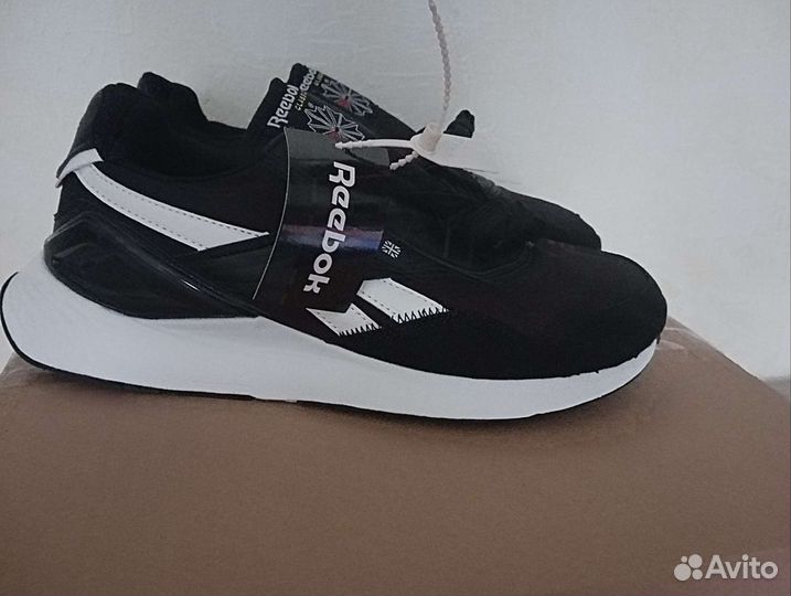 Мужские кроссовки reebok