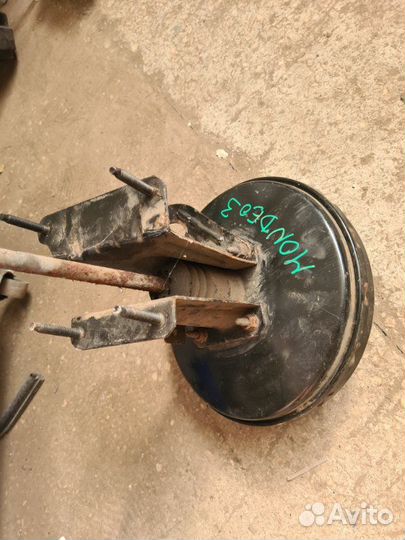 Вакуумный усилитель тормозов Ford Mondeo 3