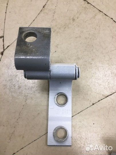 Петля двери передняя левая верхняя Lexus RX